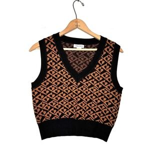 Urban Revivo | Black and Gold Hearts V-neck Sweater Vest Size 4